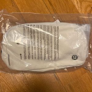 Lululemon Everywhere Belt Bag in White Opal